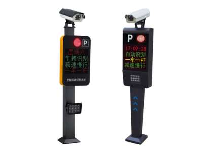 ܇���R(sh��)�eϵ�y(t��ng)�đ�(y��ng)�����x����